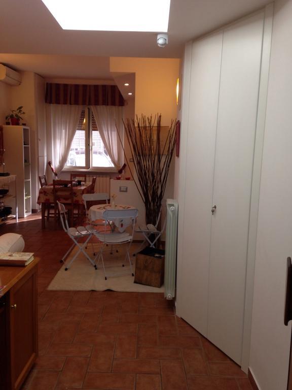 Casa Degli Ubaldi Bed & Breakfast Rome Exterior photo